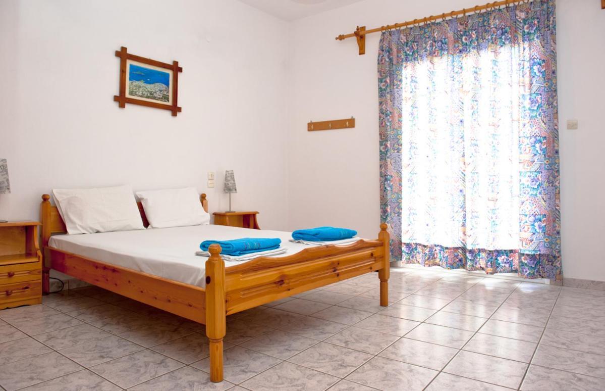 Syraina Apartments Szkiáthosz Kültér fotó