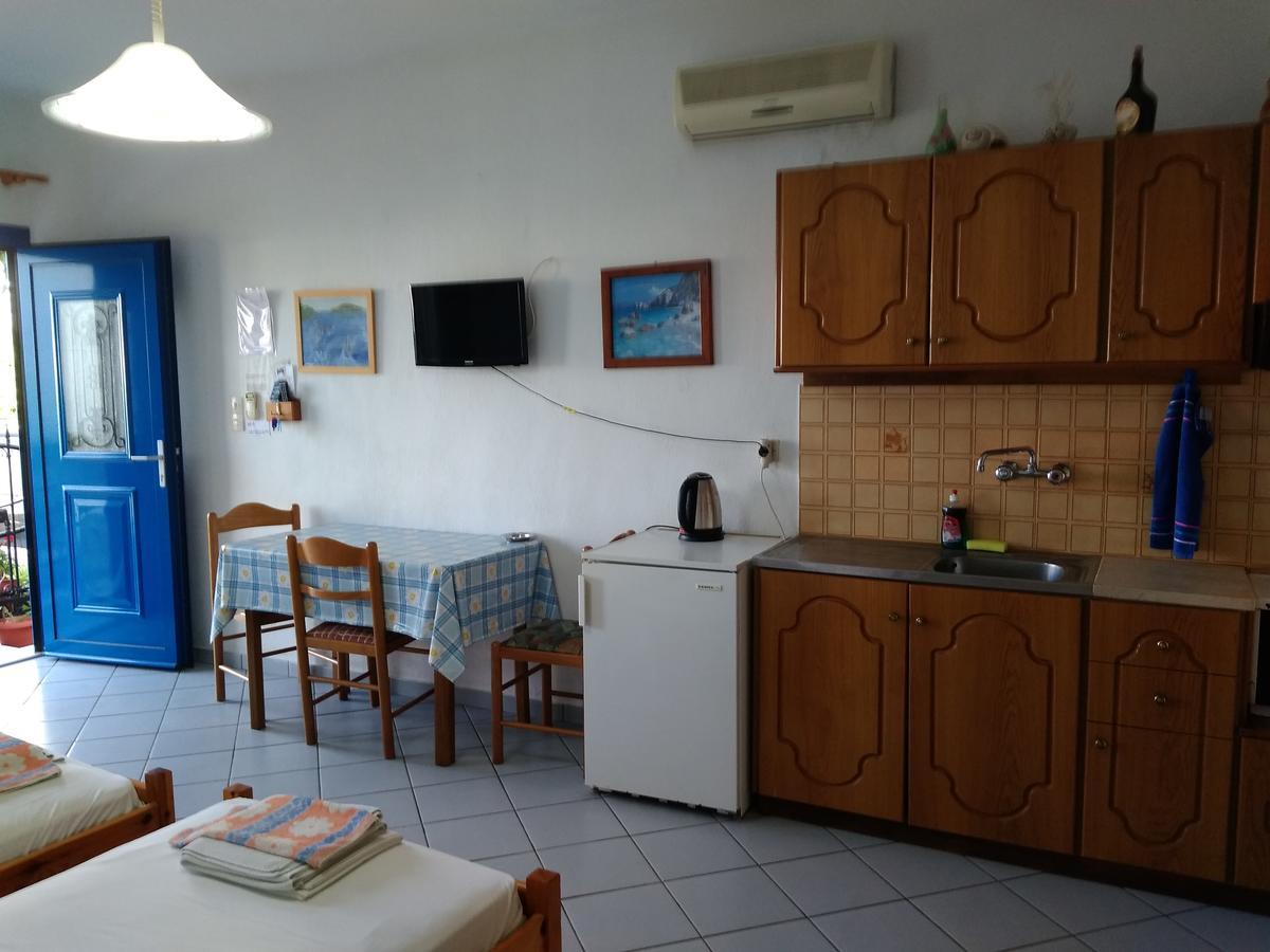 Syraina Apartments Szkiáthosz Kültér fotó