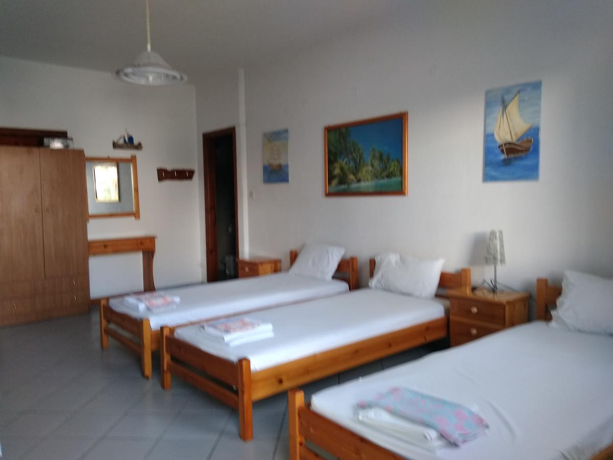 Syraina Apartments Szkiáthosz Kültér fotó